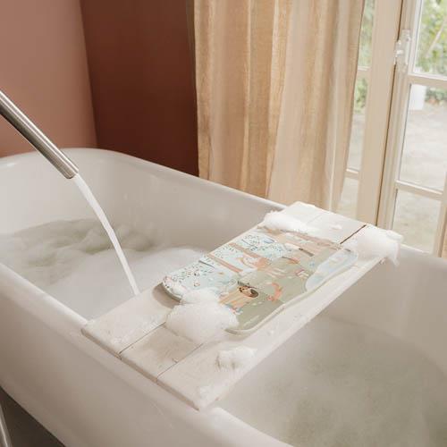 Bath puzzle with 6 foam pieces