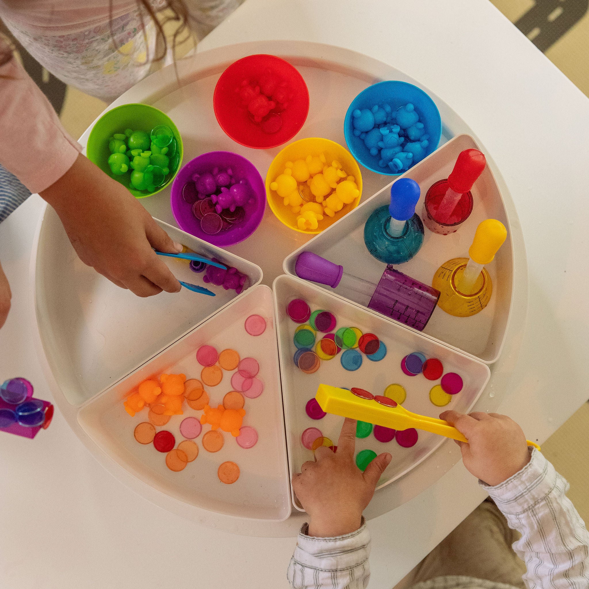 Educational counting set with sorting bowls for preschool learning