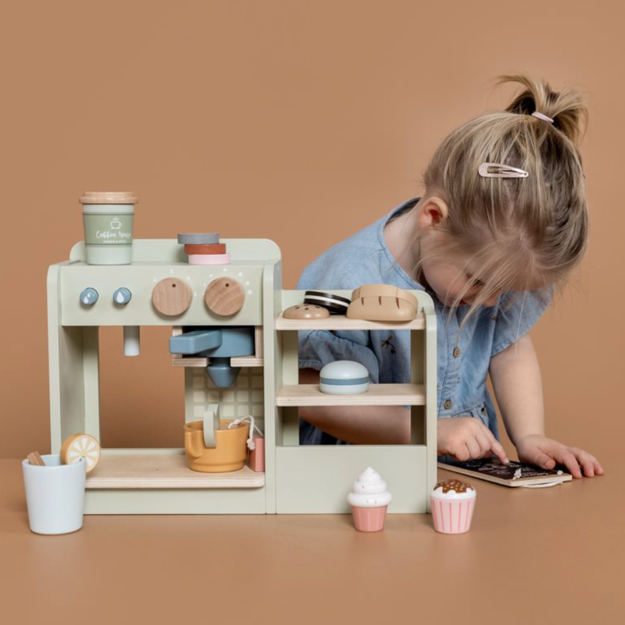 Little Dutch Coffee Corner
