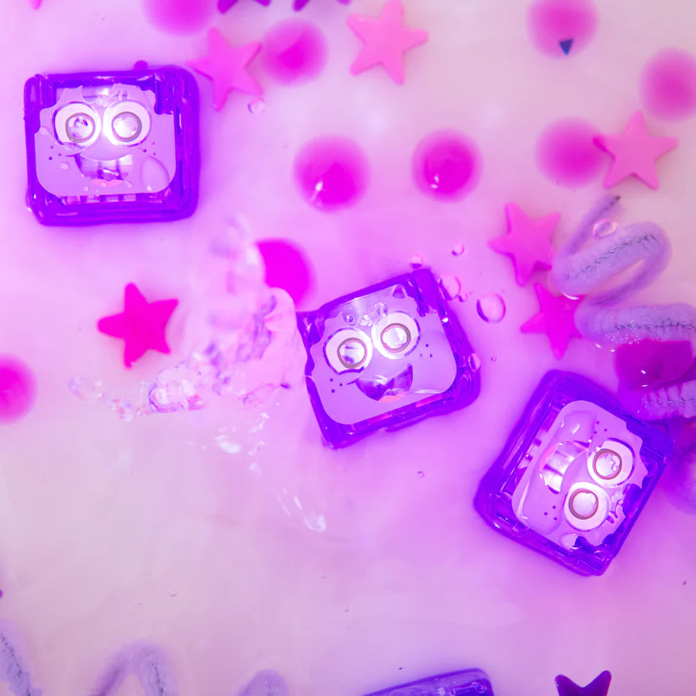 Lumi Bath time Sensory Play with Glo Pals Cubes