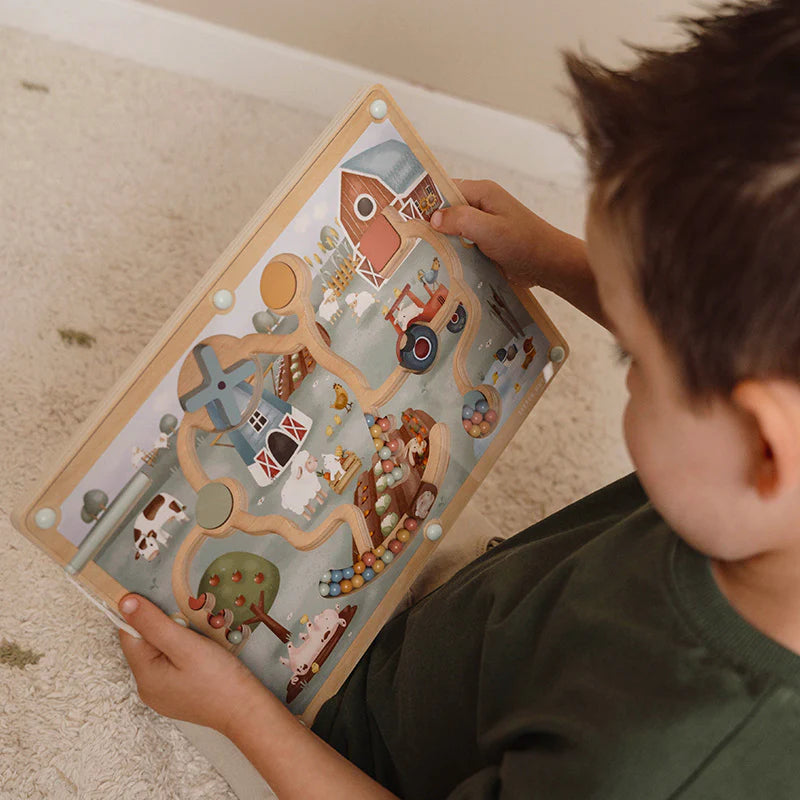Magnetic maze board toy for toddlers
