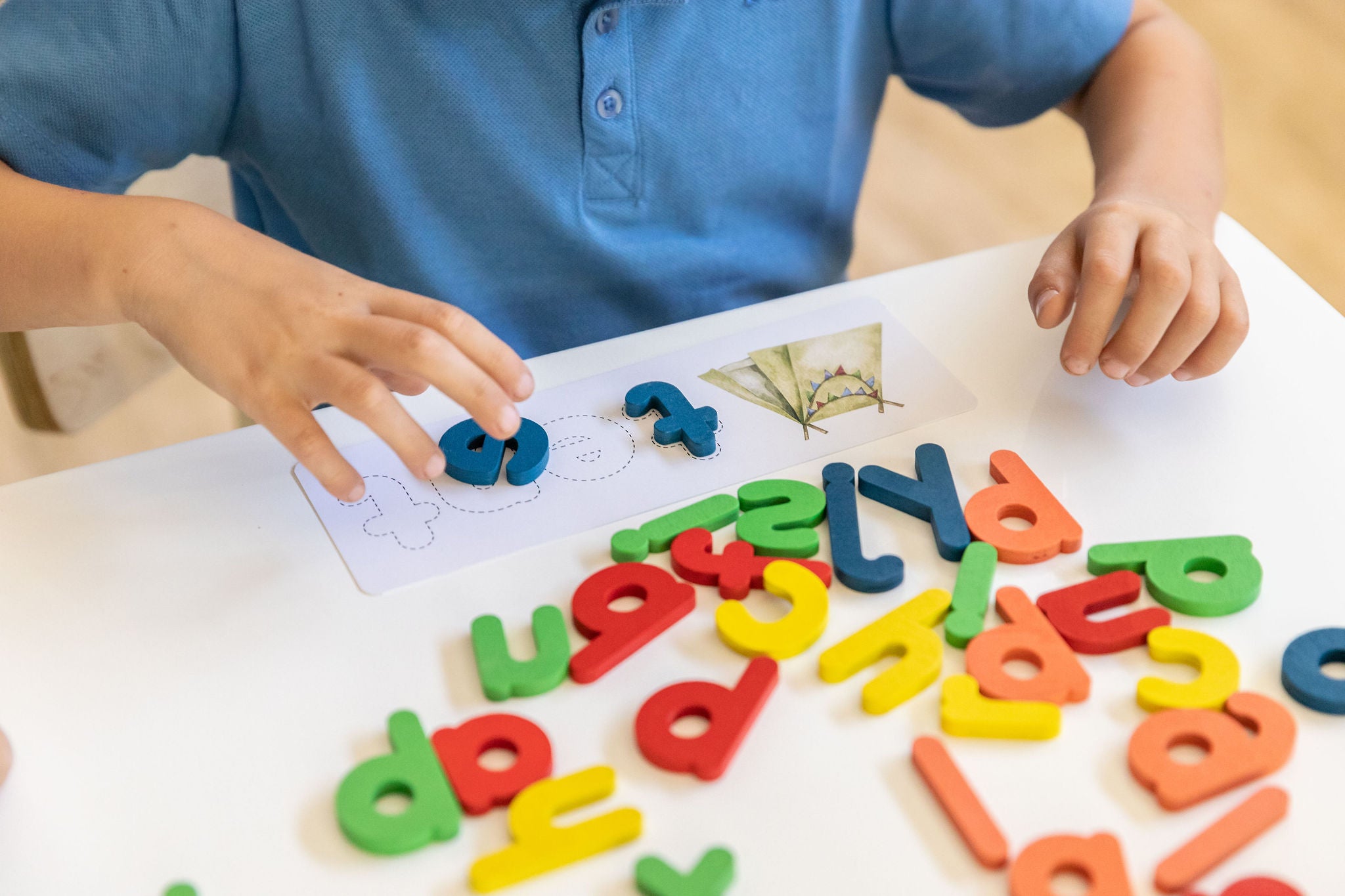 English and Afrikaans spelling game learning toy