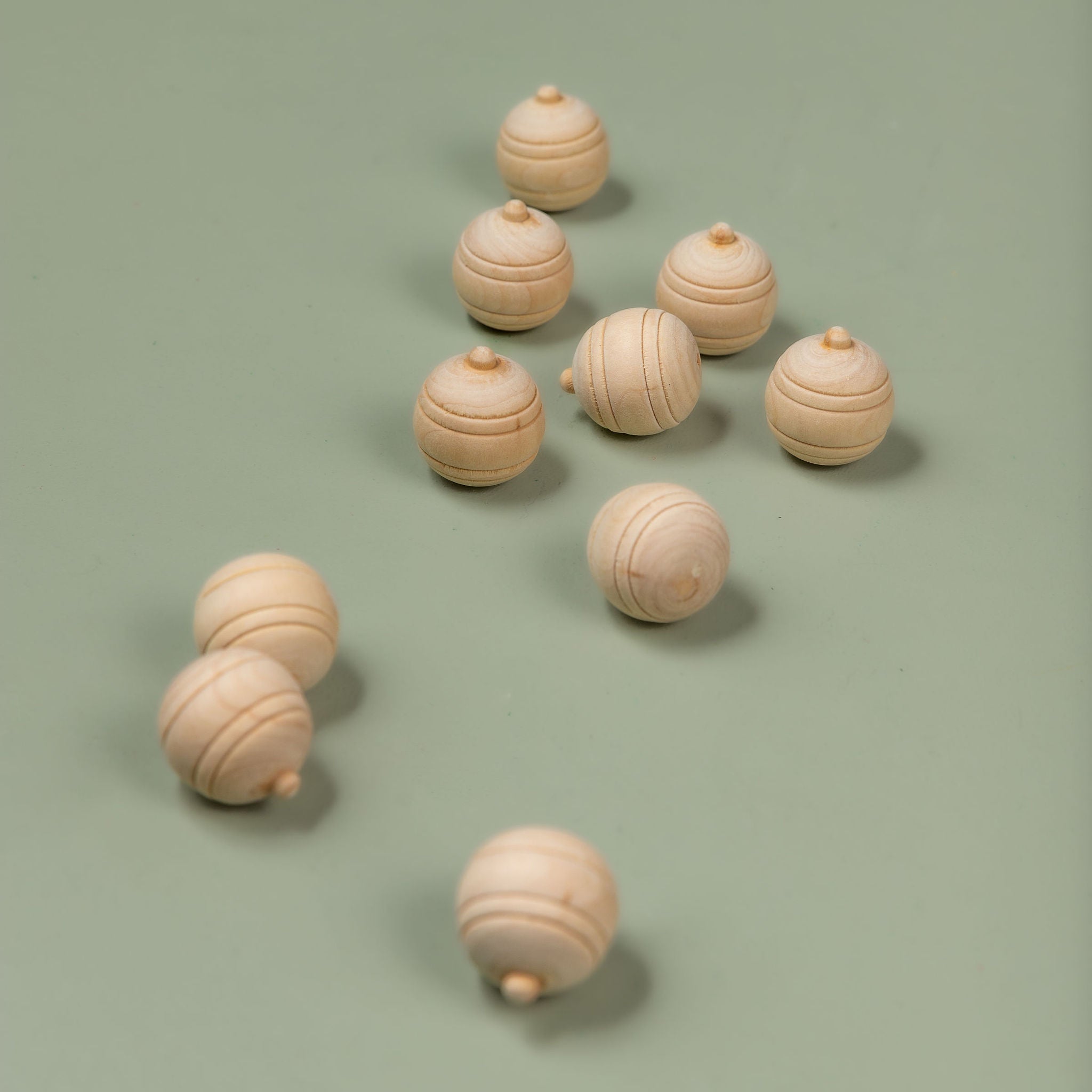 Natural loose parts for imaginative setups