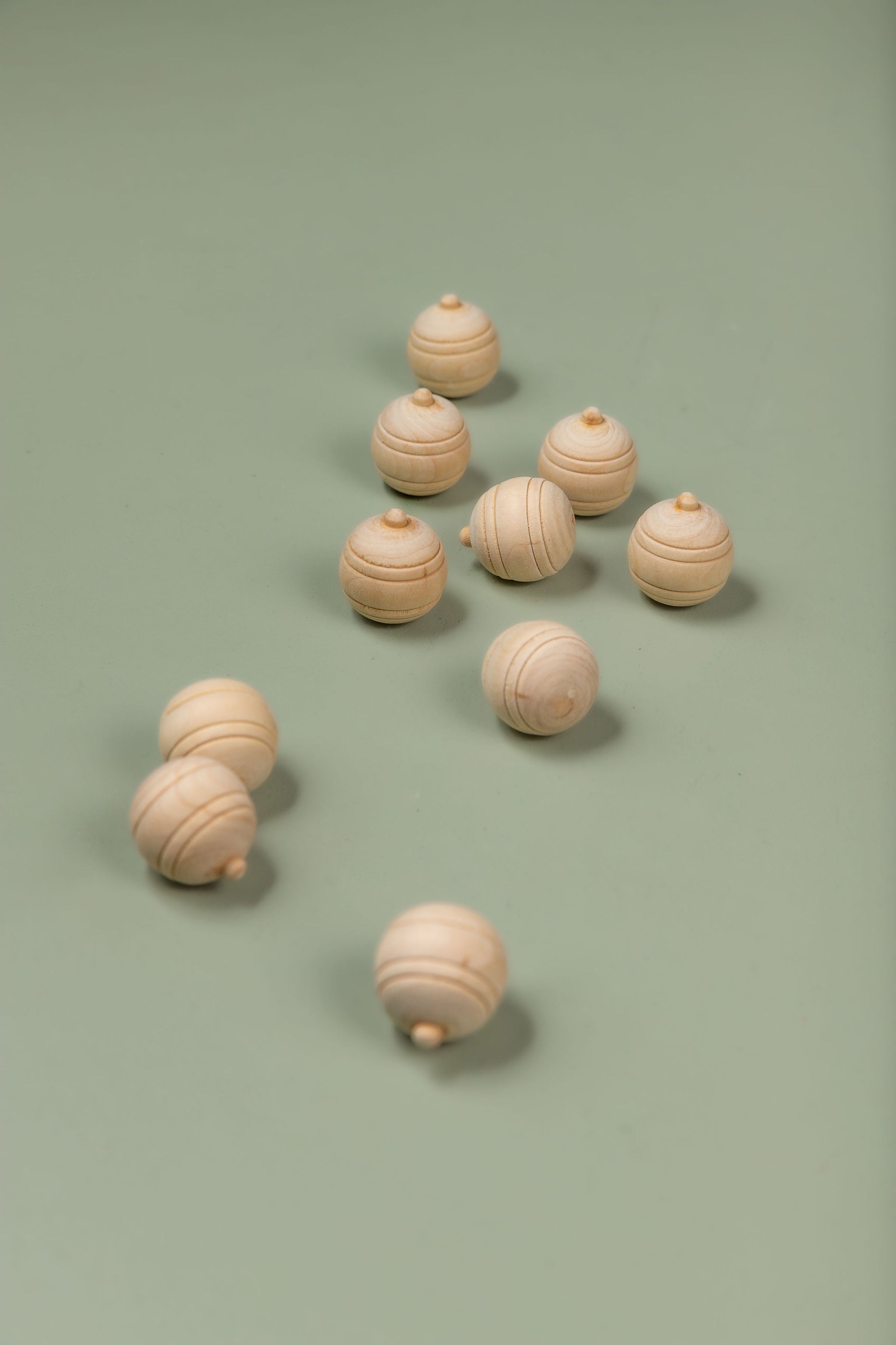Natural loose parts for imaginative setups