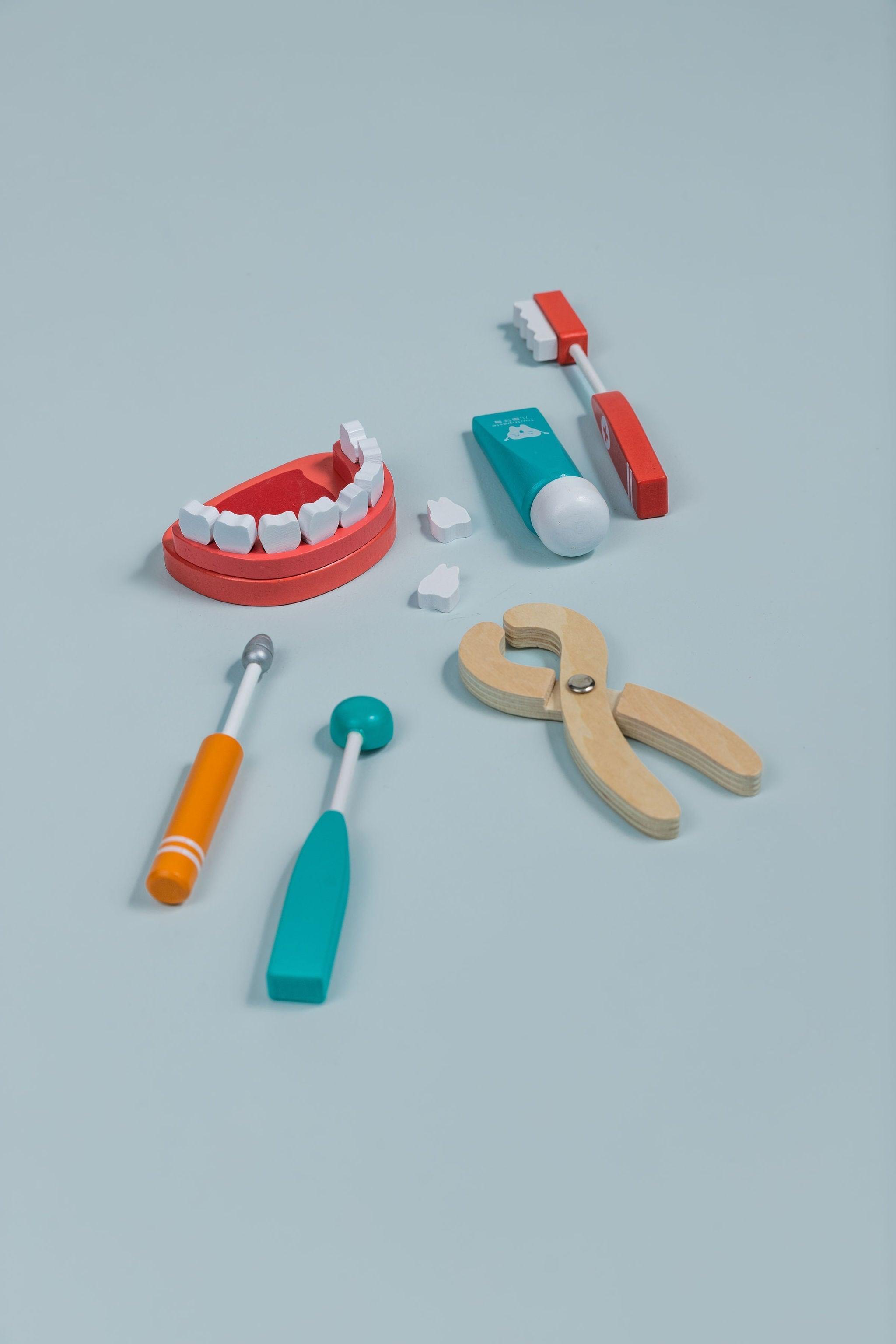 Basic Dentist Set - tiny tree toys - tiny tree toys