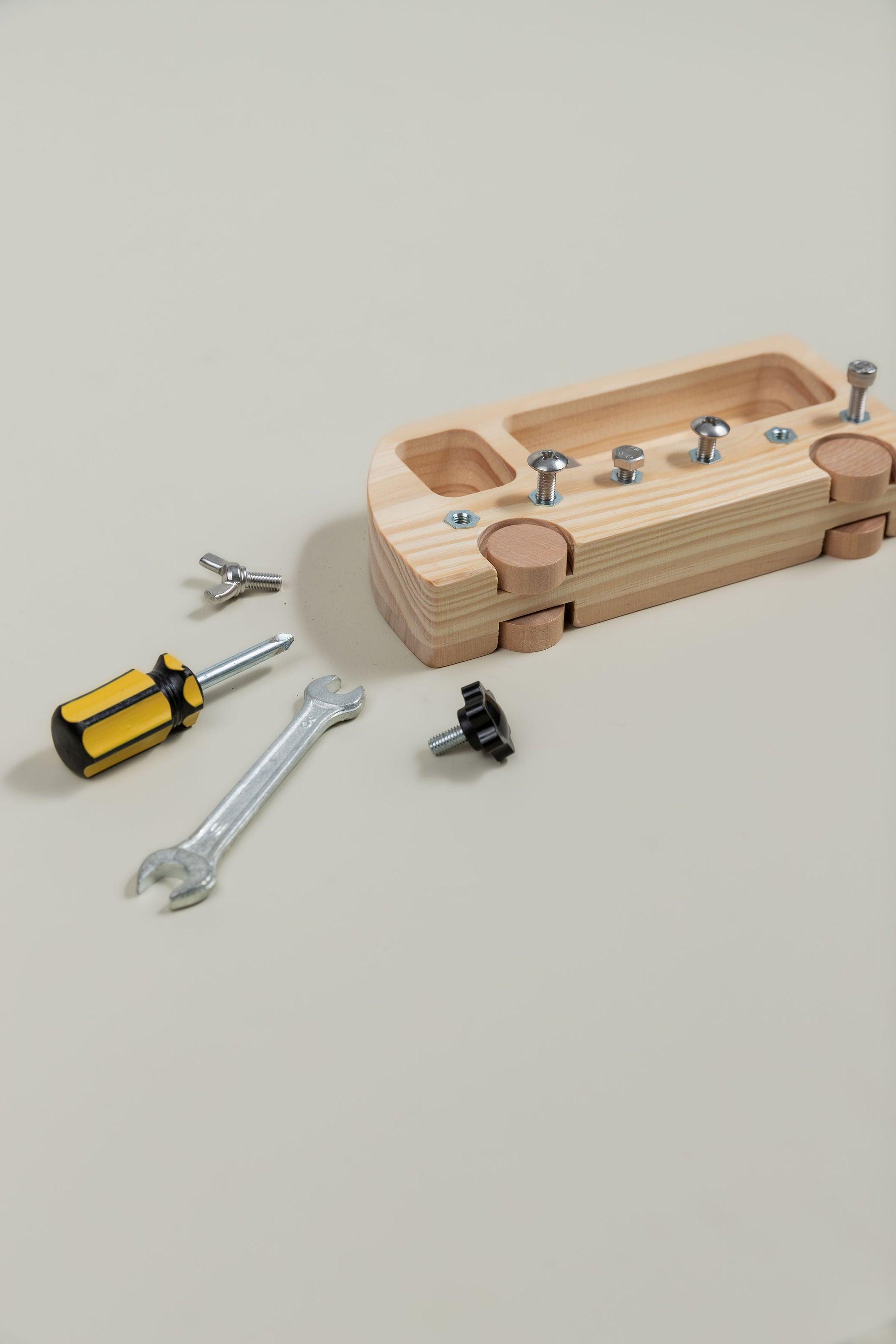 Busy Bus - tiny tree toys - tiny tree toys