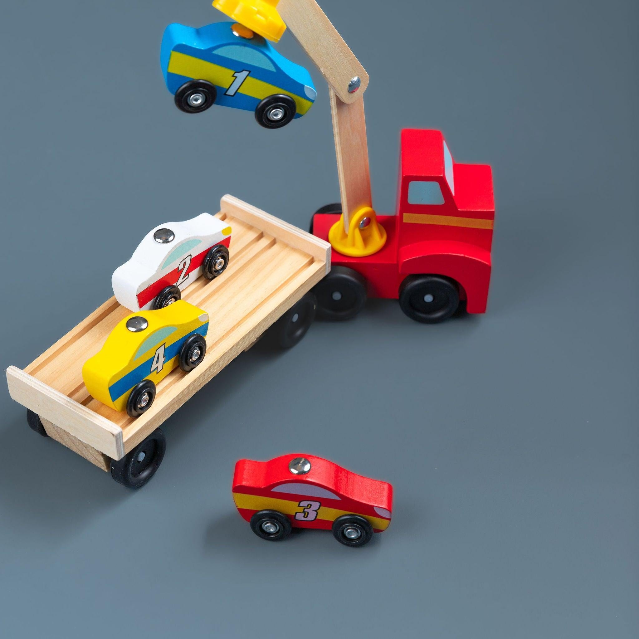 Magnetic Car Loader - tiny tree toys