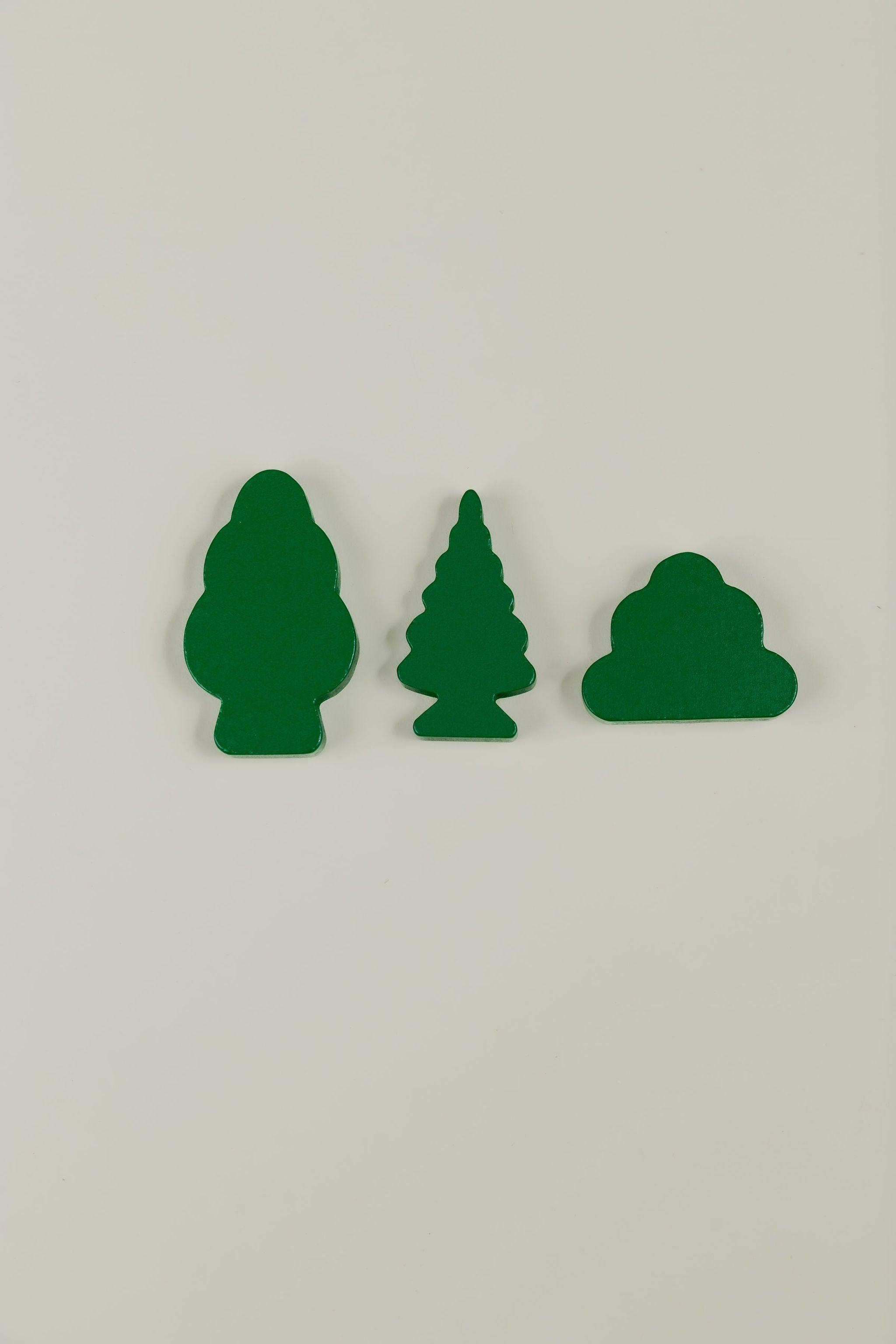 Mini wooden trees for small world play setups
