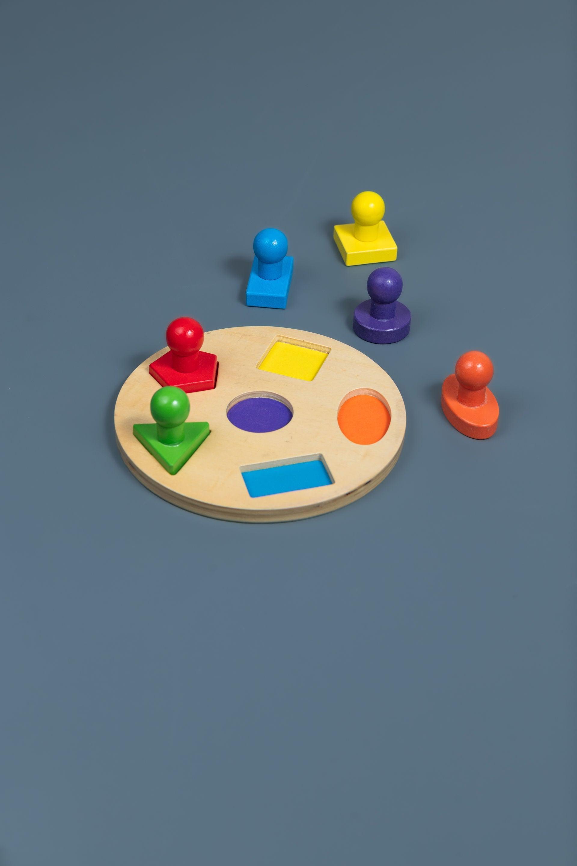 Round Shape Peg Puzzle - tiny tree toys - tiny tree toys