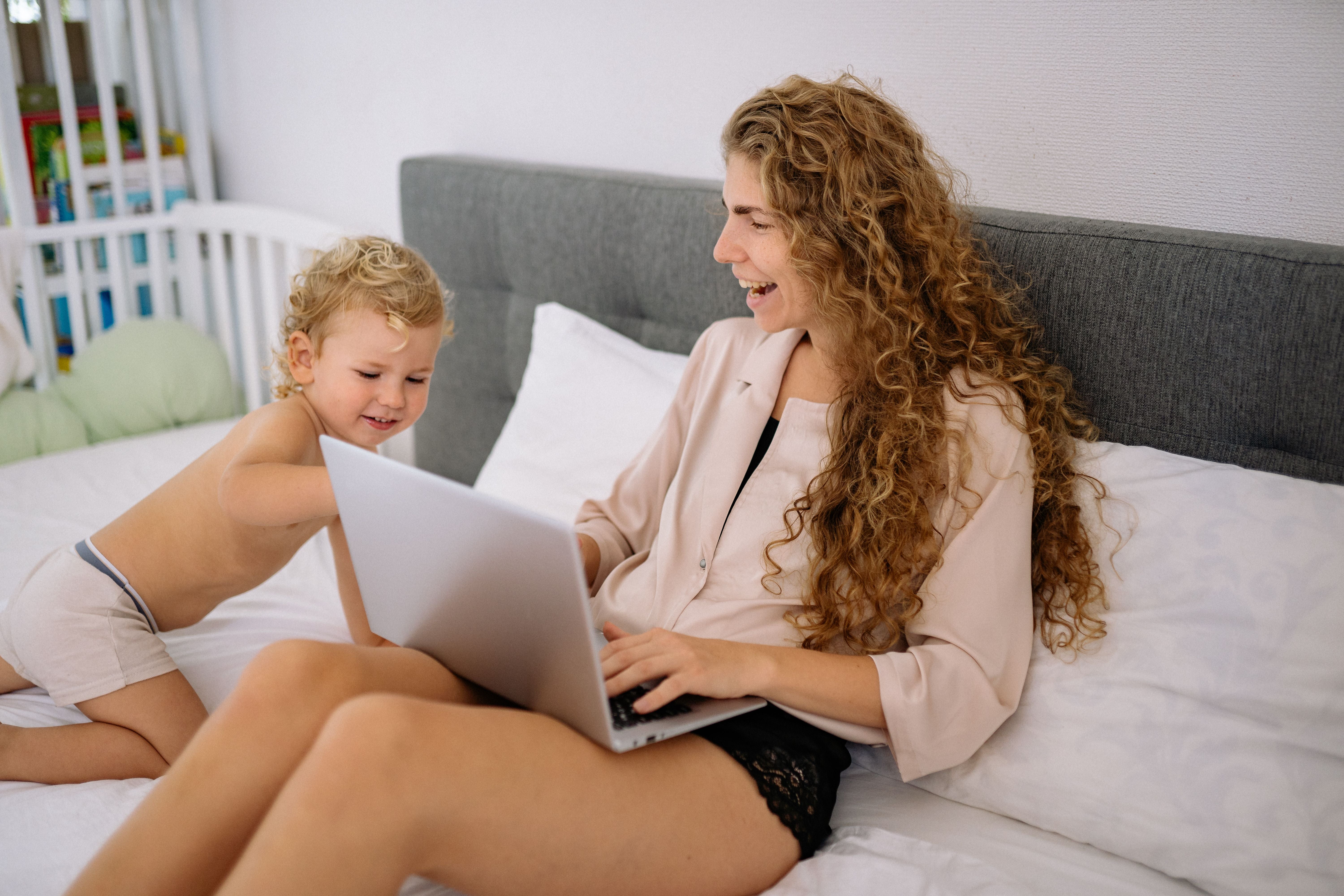 9 Different Ways to Keep Kids Busy While You Work From Home