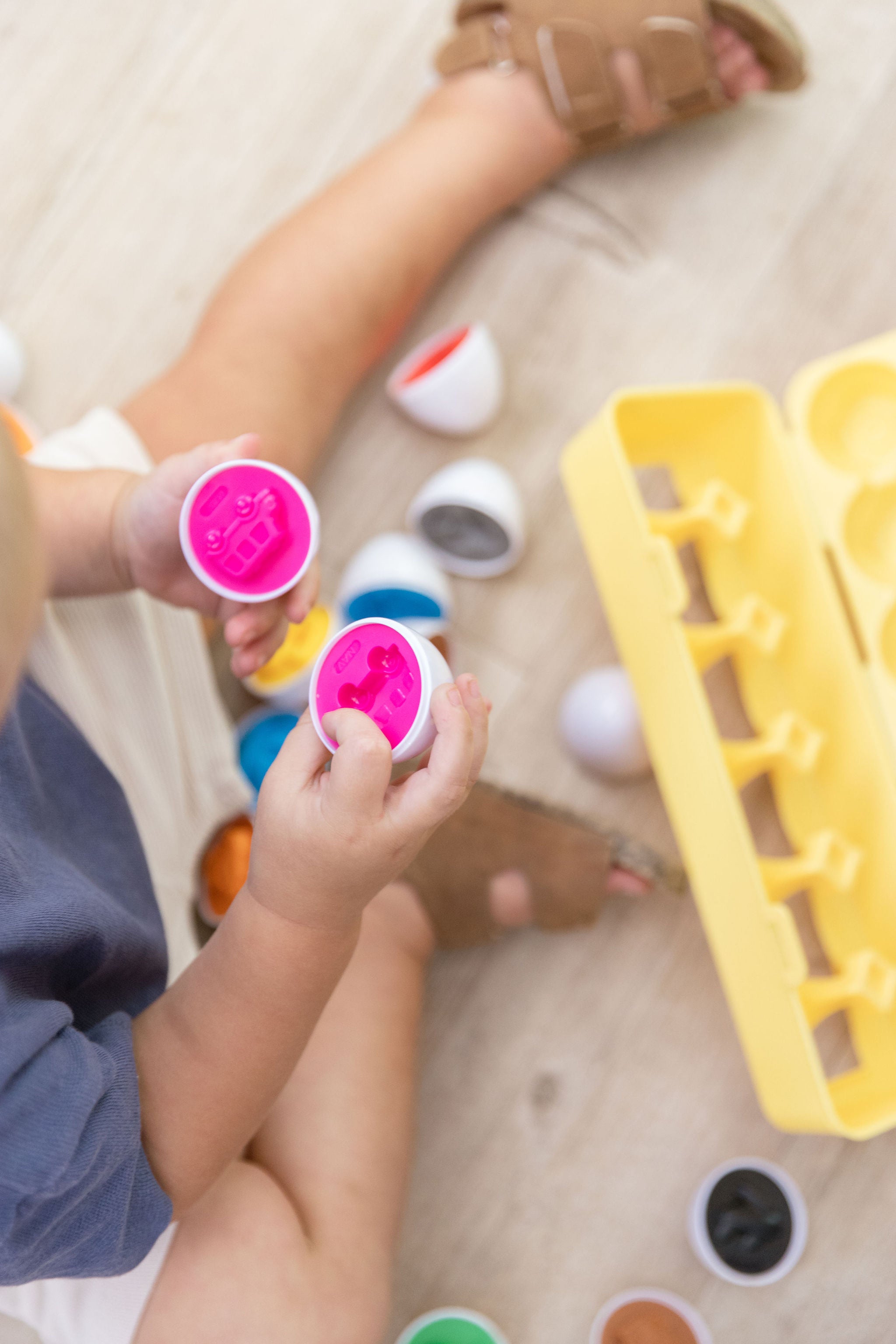 Toddler learning toy egg shapes matching set