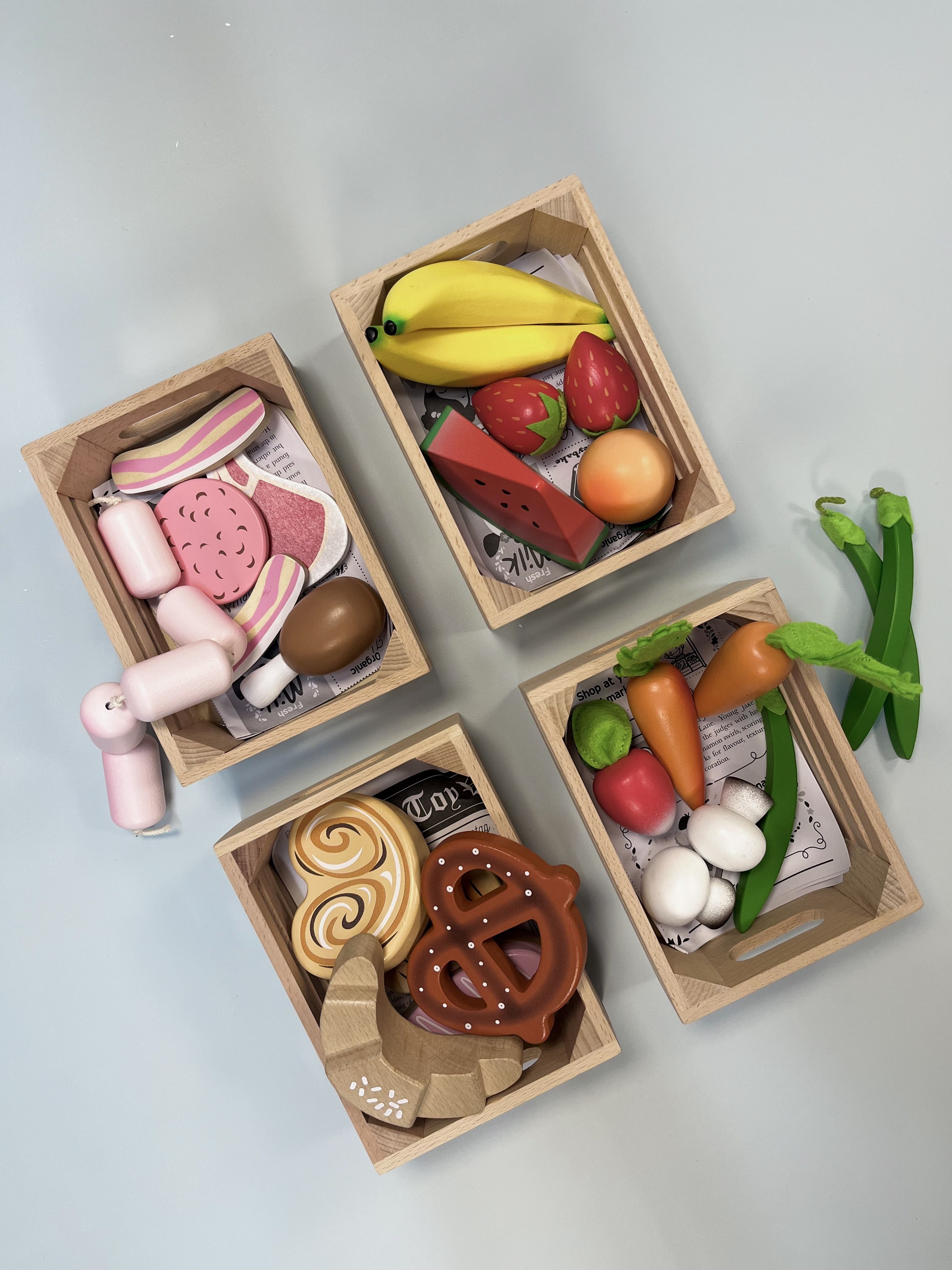 LTV wooden food crate play set