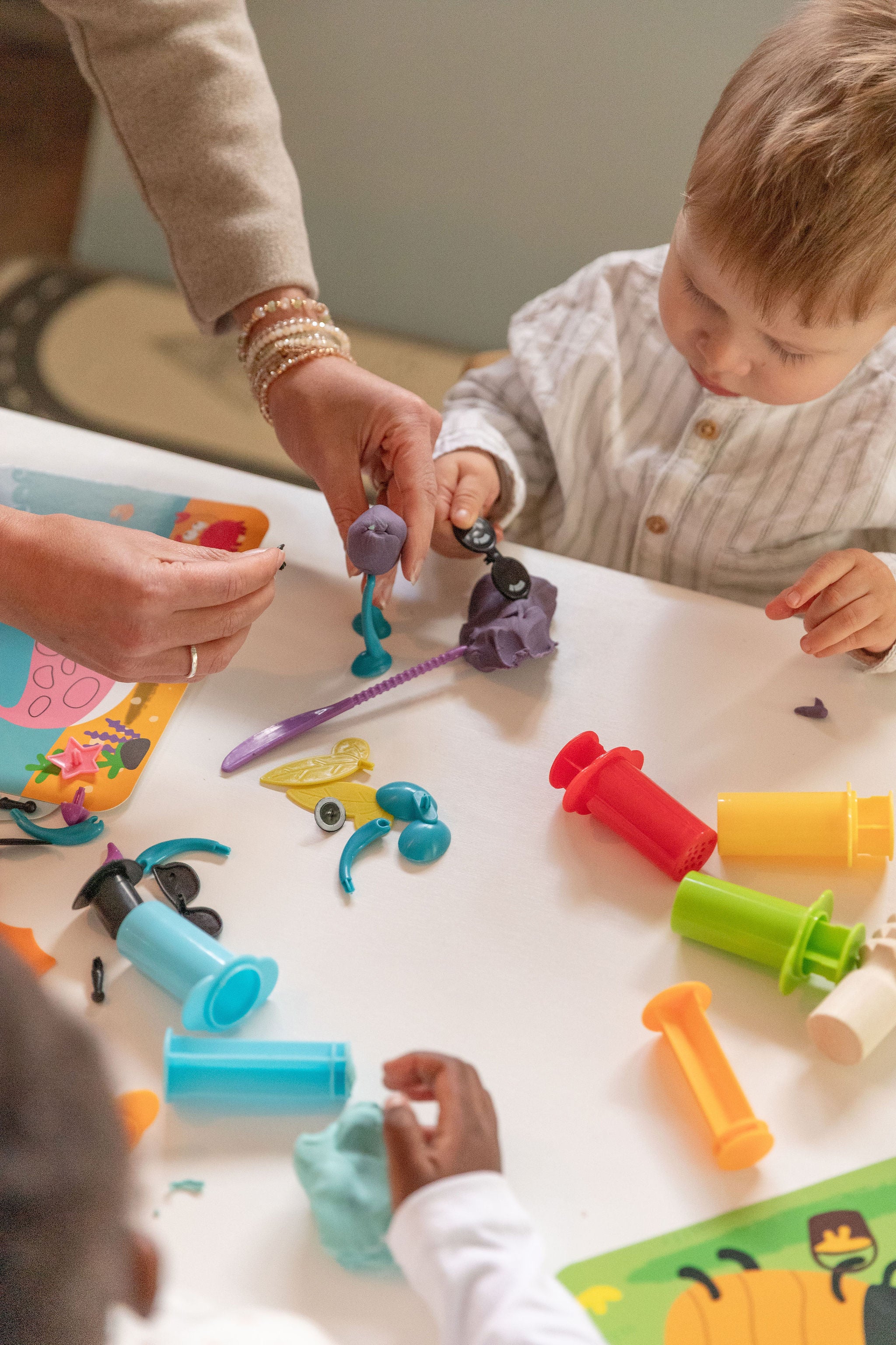 Play-dough accessories set for kids sensory play