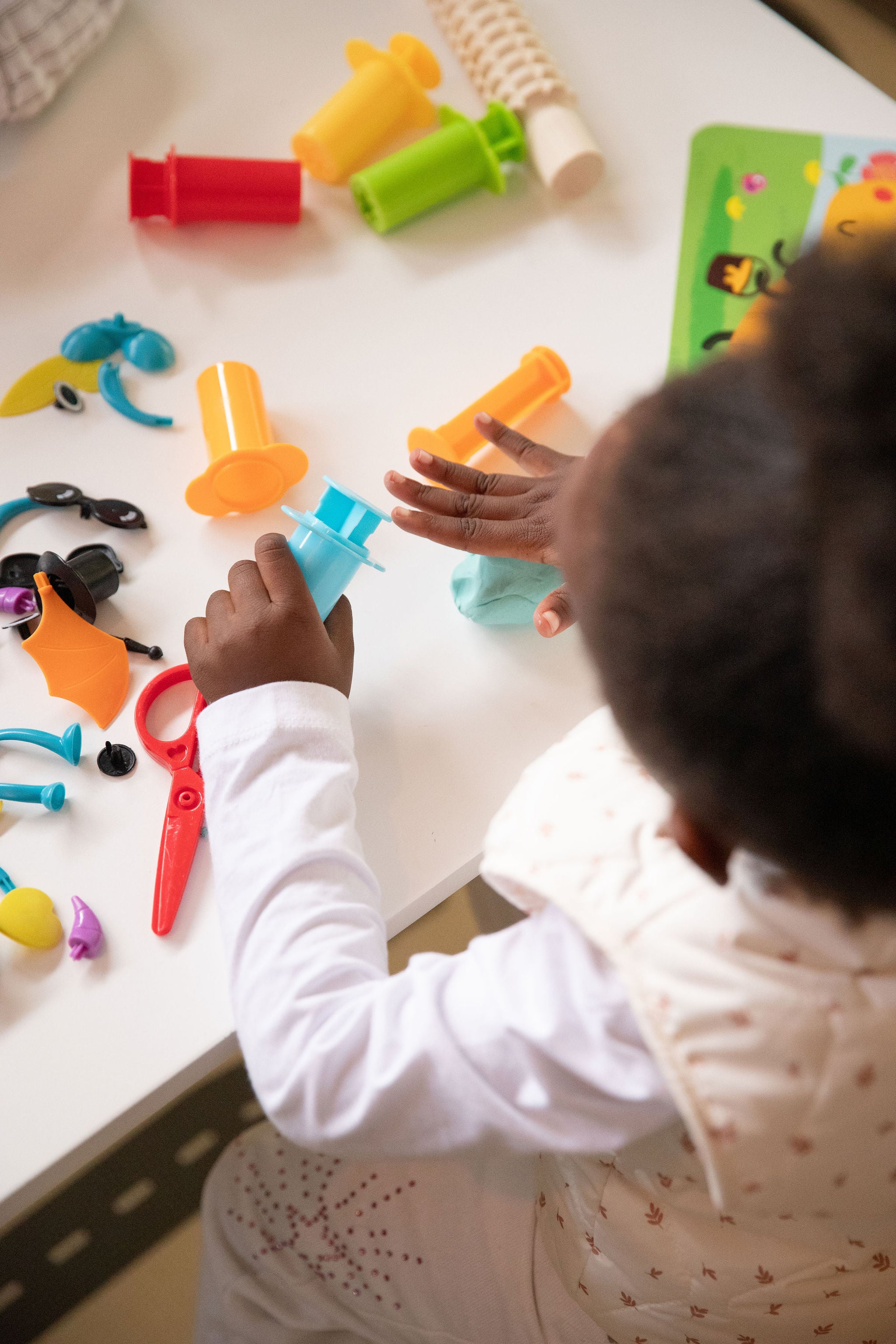 Kids play dough modeling tools set for creative play