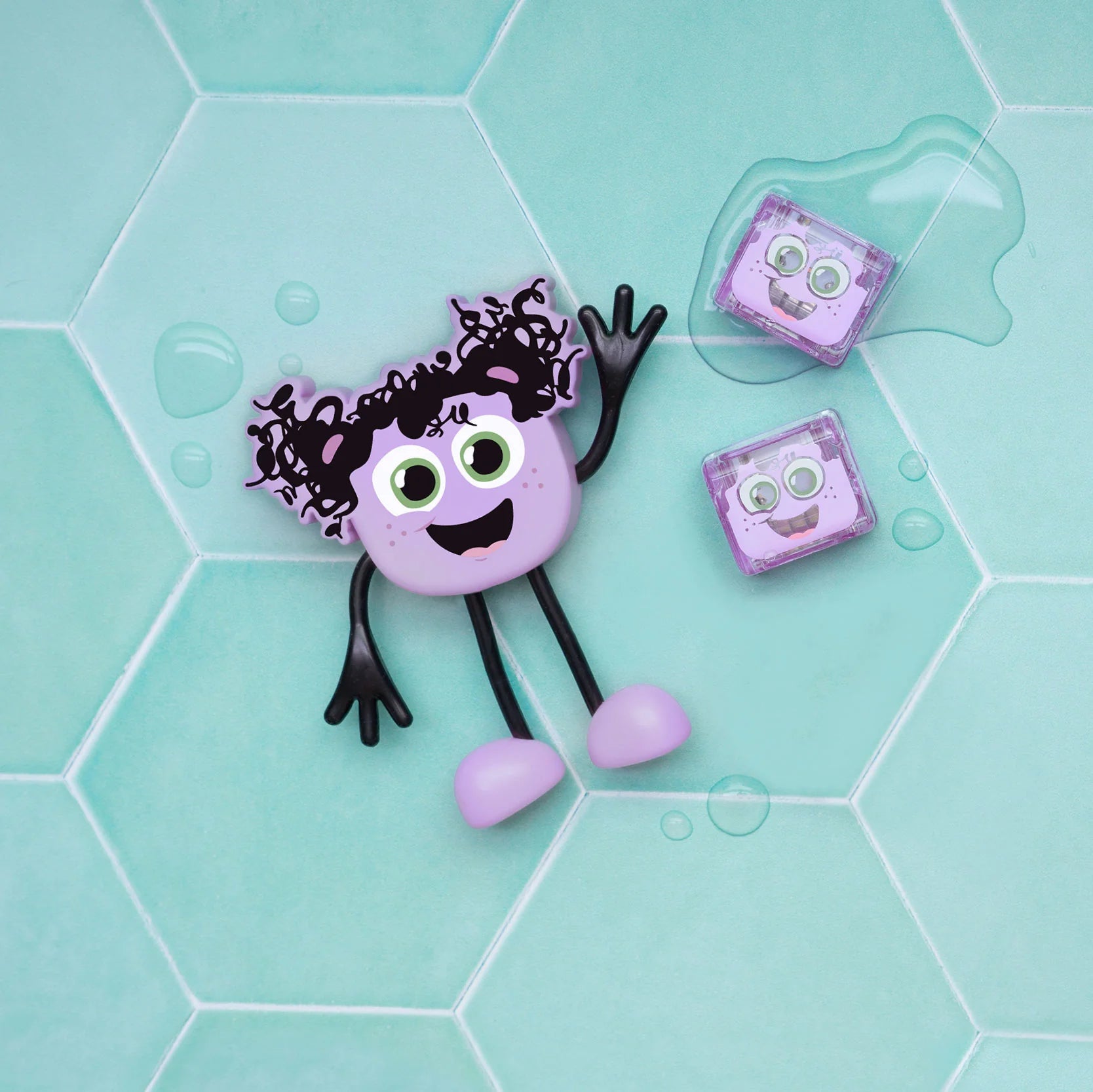 Sensory bath toy glowing purple