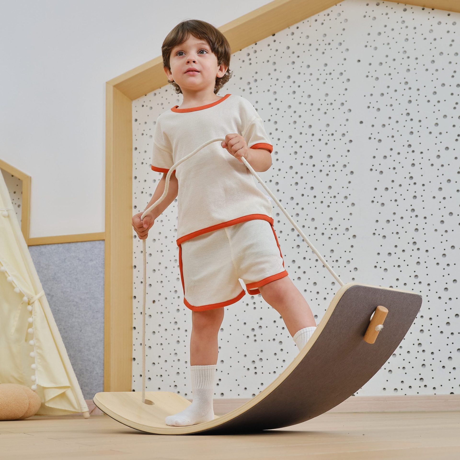 Balance board with felt underside for floor protection