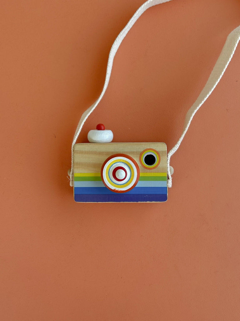Wooden camera - tiny tree toys