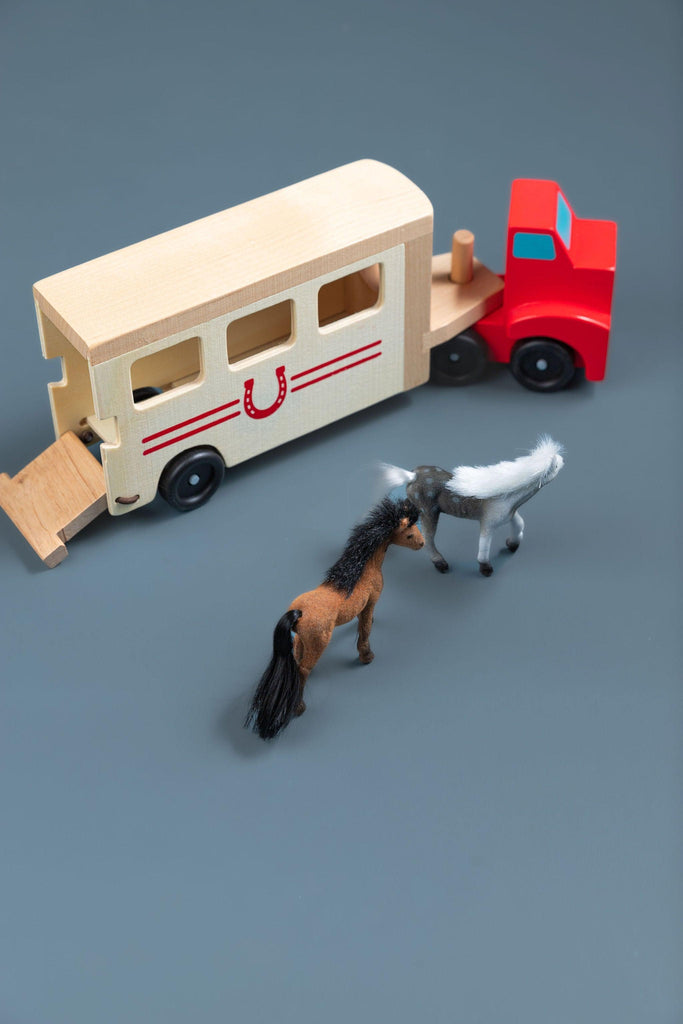 Horse Carrier - tiny tree toys
