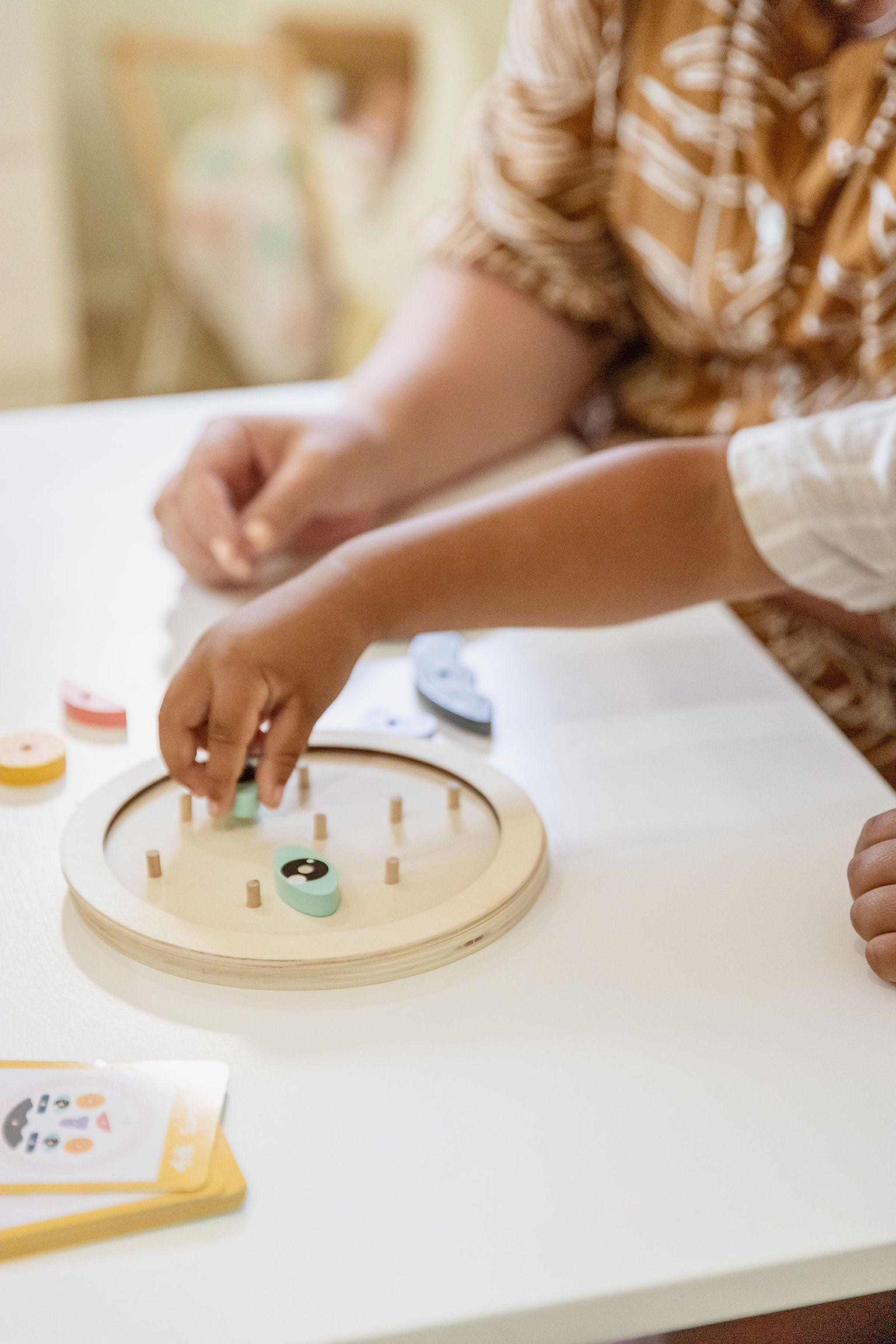 Create a face - tiny tree toys