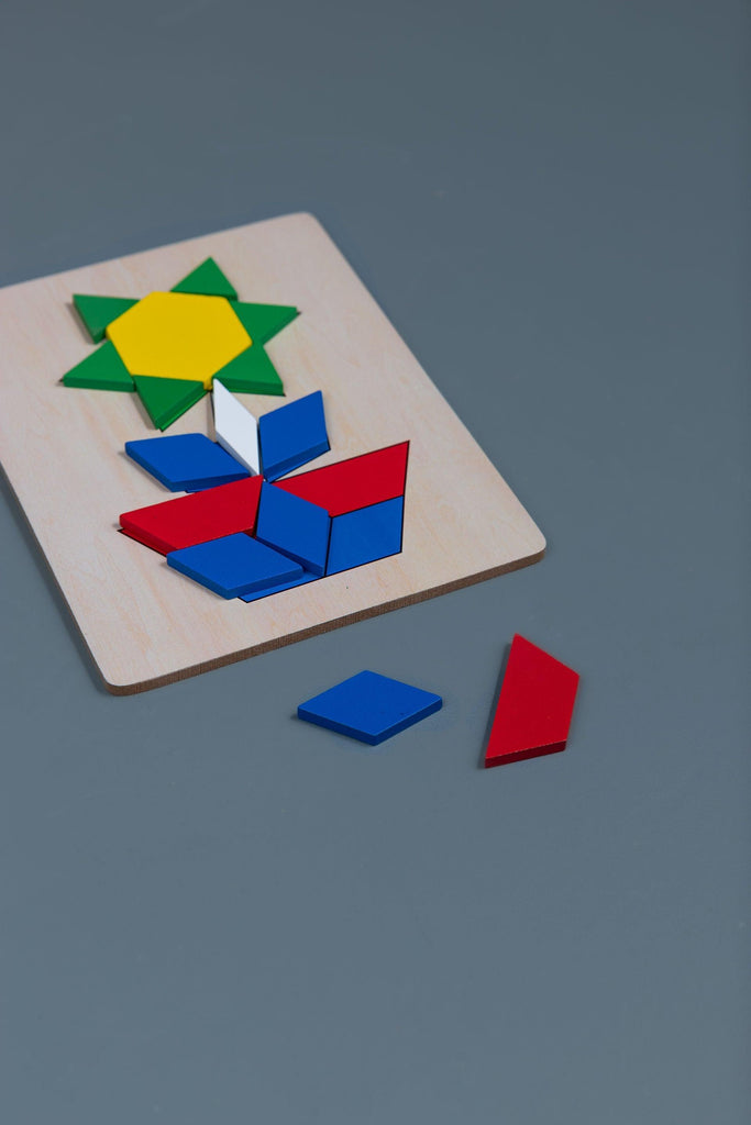 Pattern Blocks & Boards – tiny tree toys